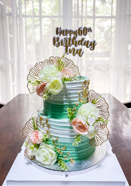 Elegant 2 Tier